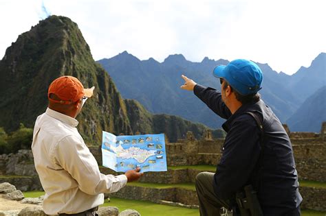 Do You Need A Tour Guide For Machu Picchu - Tour Look