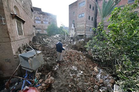 Yemen’s Old City of Sana’a: Stripped of Its Identity - Malcolm H. Kerr Carnegie Middle East Center