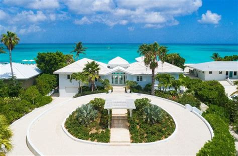 Turks and Caicos’s Most Luxurious Beachfront Villas | Turks and caicos villas, Beachfront, Villa