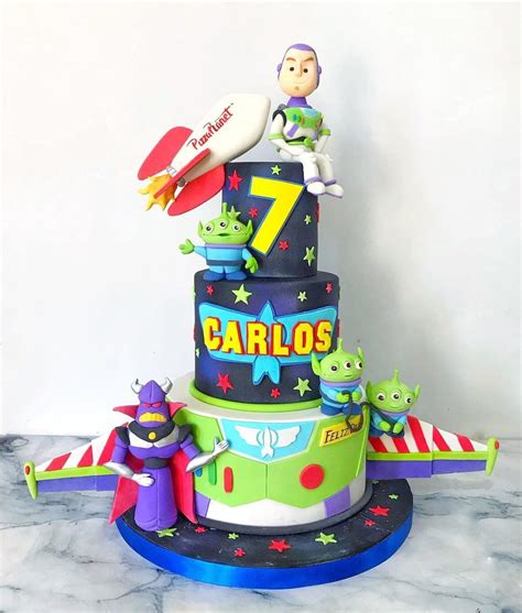 Terrific Buzz Lightyear & Friends 7th Birthday Cake | Toy story birthday cake, Buzz lightyear ...