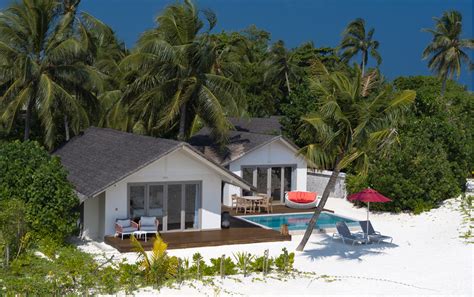 Beach Pool Suite – Maldives Virtual Tour