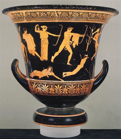 CRÁTERA DEL PINTOR DE NIOBIDES (h 460 a.C.) Louvre | Ancient greek art, Greek vases, Ancient ...