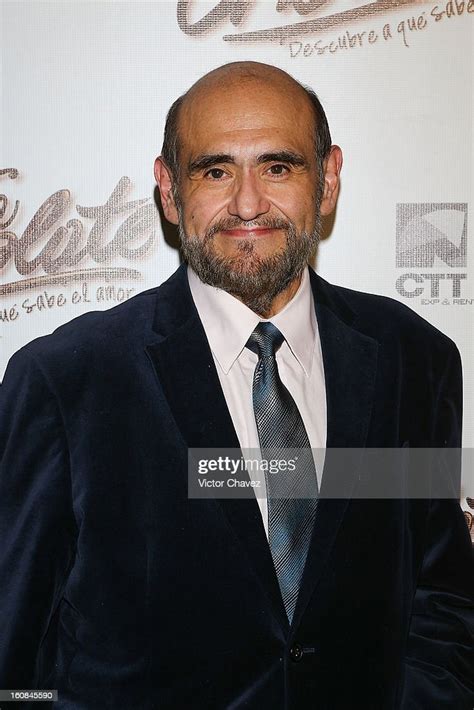 Actor Edgar Vivar attends the "Me Late Chocolate" Mexico City... News ...