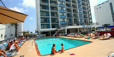 Holiday Sands North | Myrtle beach boardwalk hotels, Myrtle beach ...