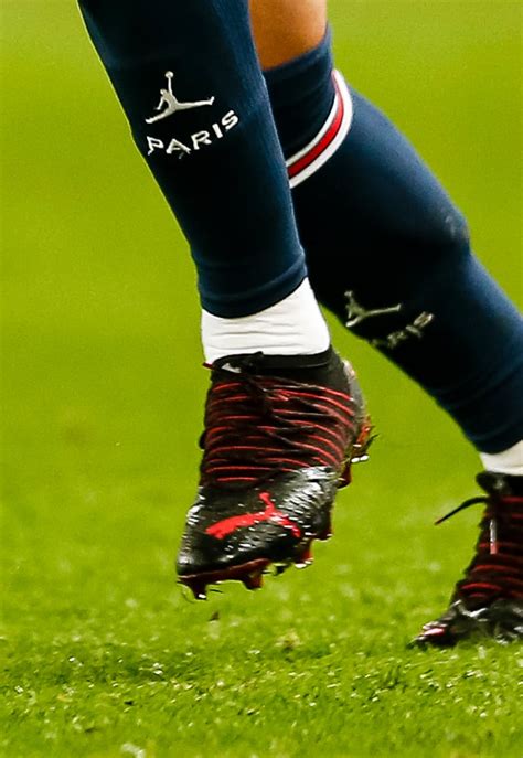 Global Boot Spotting - SoccerBible