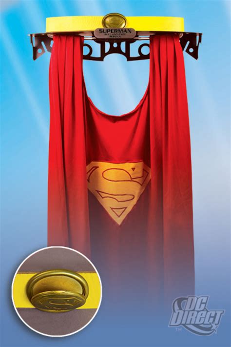 JLA TROPHY ROOM SUPERMAN CAPE AND BELT REPLICA