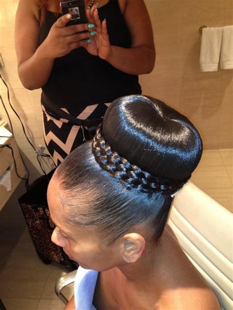 13 Hottest Black Updo Hairstyles - Pretty Designs