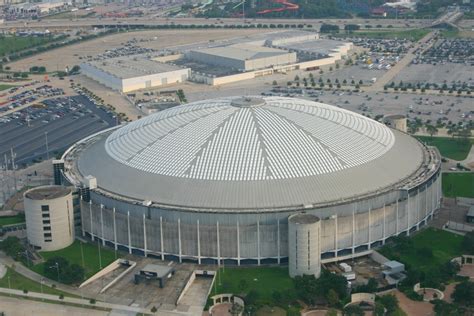 HOUSTON - Reliant Astrodome (62,439) - SkyscraperCity