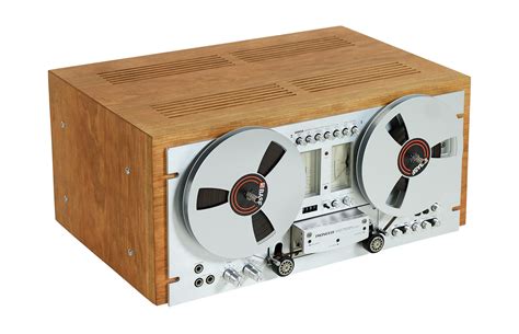 Pioneer RT 707 reel-to-reel tape recorder. Classic Vintage. Fully revitalized.