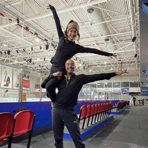 VIDEO: Colin Jackson seen training in Swindon for Dancing on Ice