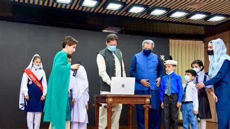 PM Inaugurates Single National Curriculum – Startup Pakistan