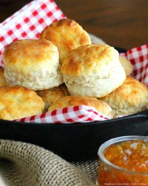 Fluffy Southern Buttermilk Biscuits - melissassouthernstylekitchen.com