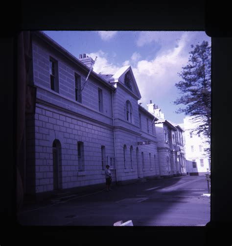 Newcastle Police Station, Hunter Street, NSW, 1970 | Living Histories