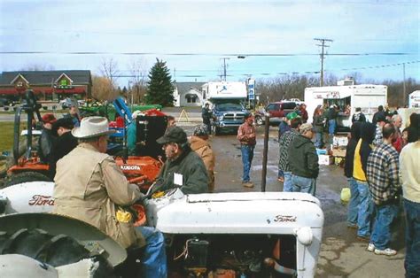 Know Before You Bid: An Inside Look at Antique Tractor Auctions