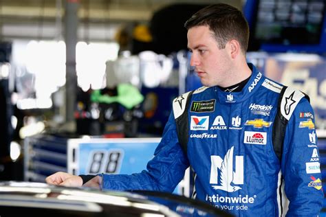 NASCAR: Nationwide sticking with Alex Bowman, Hendrick Motorsports