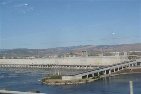 The Dalles Dam - VW ADVENTURES