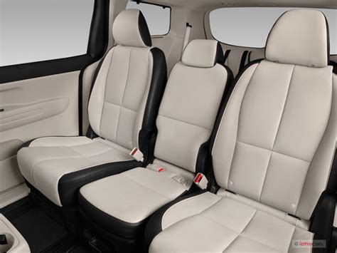 2020 Kia Sedona: 187 Interior Photos | U.S. News