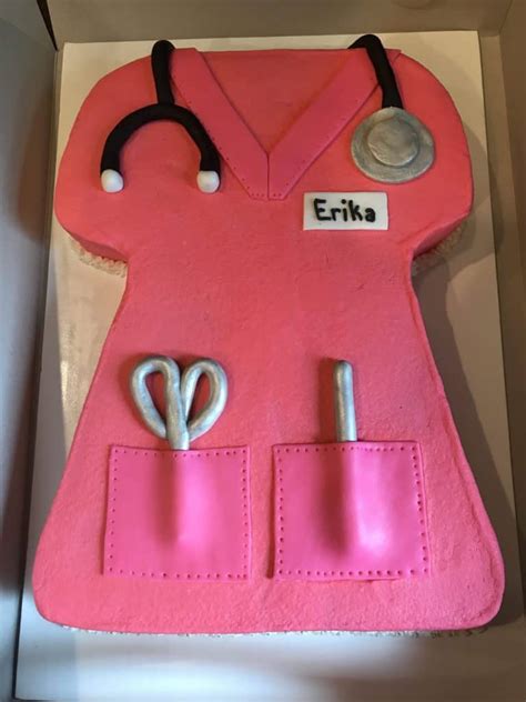 26 Creative Nurse-Themed Cakes For Birthdays or Graduation