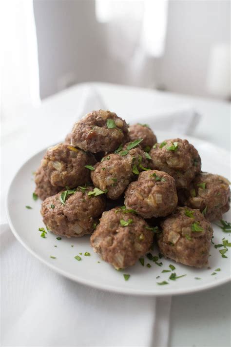 Easy Meatball Recipe (perfect for any dish!) - Lauren's Latest