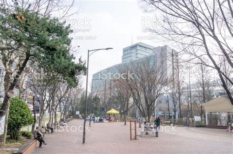 Hongdae Playground Park Stock Photo - Download Image Now - Alley ...