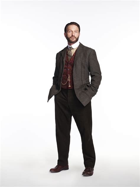 Thomas Kretschmann as Abraham Van Helsing - Dracula NBC Photo (35486361 ...