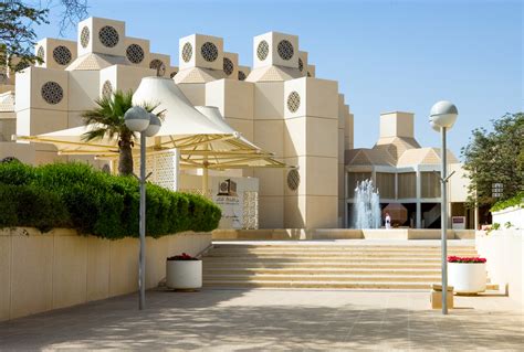 Qatar University Ranks Among The World's Top Universities - The life pile