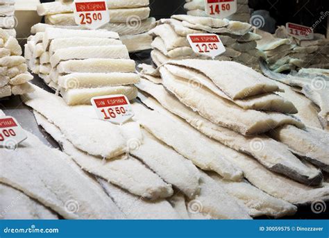 Cod fish selling at market stock image. Image of catalunya - 30059575