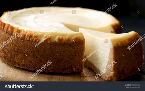 Classical New York Cheesecake Slice Cut Stock Photo 1734067082 ...