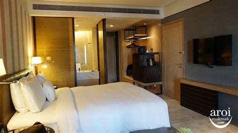 DoubleTree by Hilton Sukhumvit Bangkok - AroiMakMak