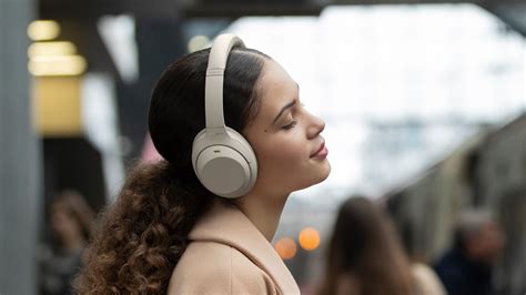 Sony WH-1000XM4 Wireless Noise Cancelling Headphones Get Smarter - ecoustics.com