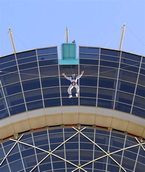 SkyJump Las Vegas: 855-foot 'controlled free-fall' at 40mph