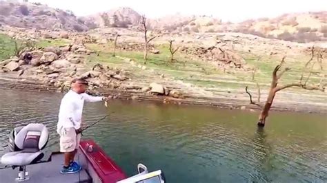 Bass Fishing - Millerton Lake & Pine Flat Lake - YouTube