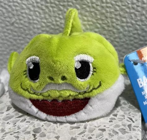 PINKFONG BABY SHARK Mini Plush Grandpa BNWT £7.50 - PicClick UK