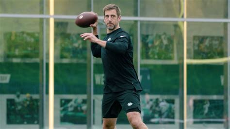 Highlight | Aaron Rodgers to Allen Lazard During His First Workout