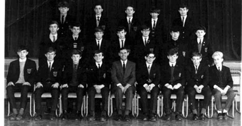 Send us your old class photographs and share memories of your schooldays - Wales Online