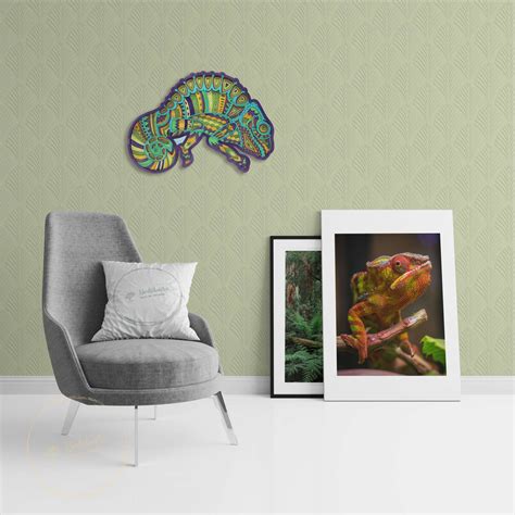 Chameleon wall art