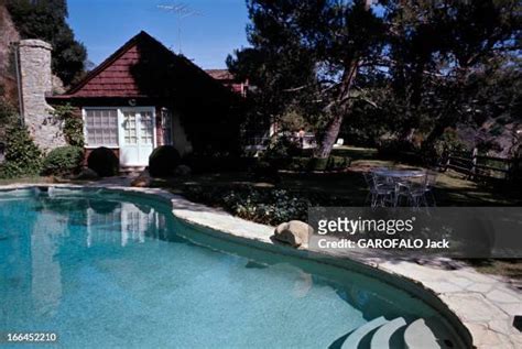 Sharon Tate House Photos and Premium High Res Pictures - Getty Images