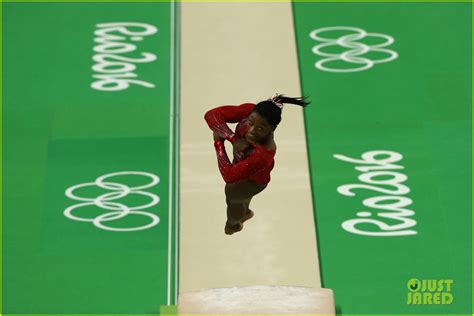 Full Sized Photo of simone biles vault gold medal rio olympics 07 ...