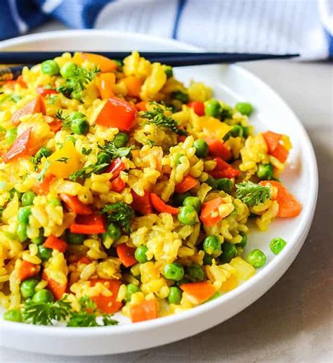 This delicious Easy Vegan Fried Rice Recipe is a sure hit, it is not only easy to prepare but it ...