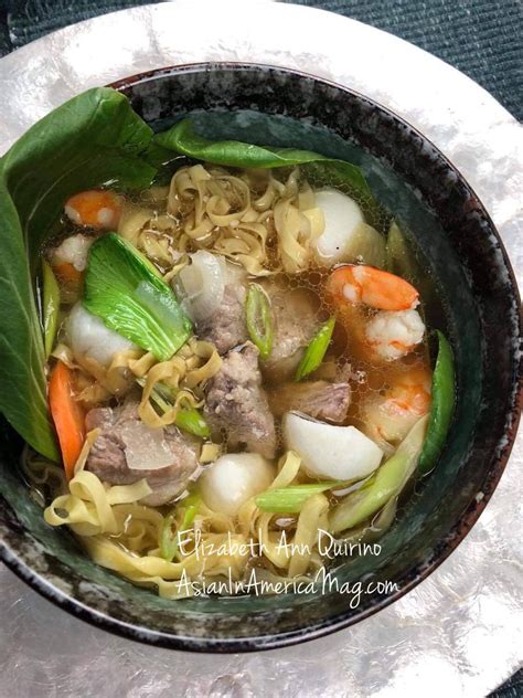 The Happy Home Cook: Lomi Noodle Soup with Pork, Shrimps and Vegetables ...