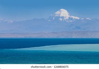 Kailash Mountain Photos, Images and Pictures