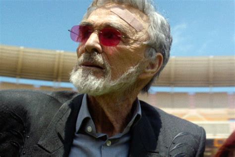 Burt Reynolds sends up his own image The Last Movie Star trailer | EW.com