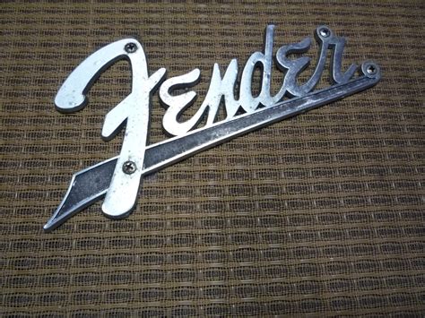 Fender Logos