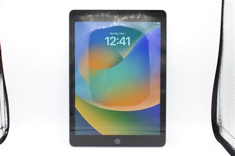 Apple IPad (6th Gen), 128GB, Wi-Fi Only | Property Room