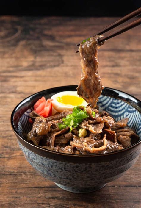 Instant Pot Gyudon (Japanese Beef Bowl 牛丼) | Amy + Jacky