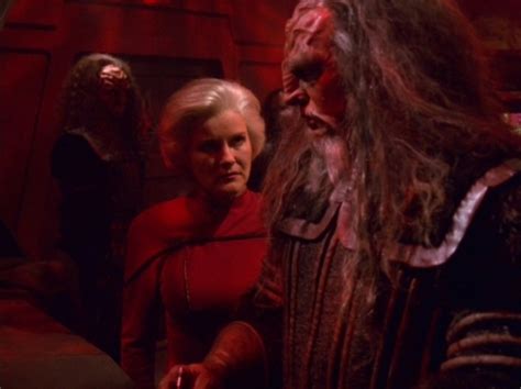 Star Trek: Voyager Rewatch: “Endgame” | Tor.com