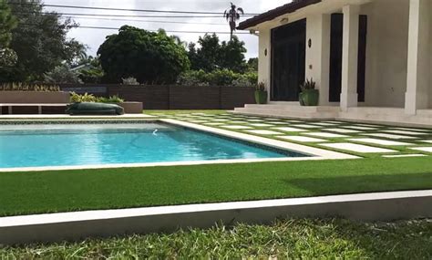 Artificial Grass Around Pools - What You Need To Know First