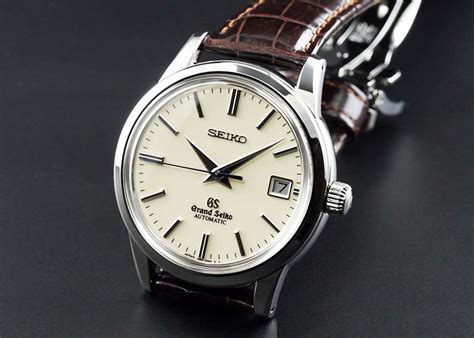 7 Ingeniously Japanese Watches - watchuseek.com