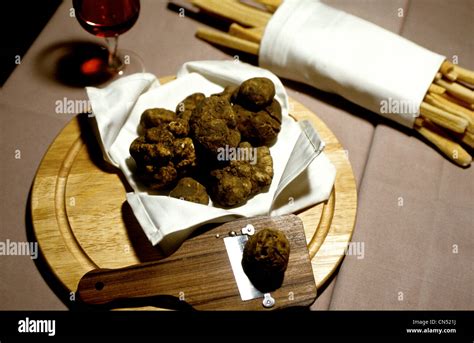 STILL LIFE OF BLACK TRUFFLES IN ALBA PIEDMONT ITALY Stock Photo - Alamy