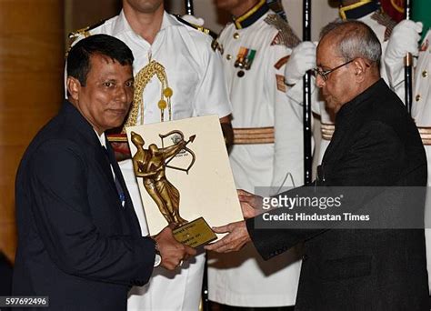 Dronacharya Award Photos and Premium High Res Pictures - Getty Images